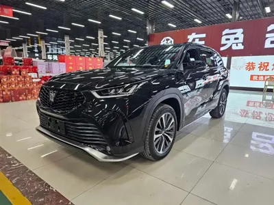 Toyota Crown Kluger