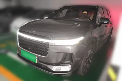 Li Auto ONE