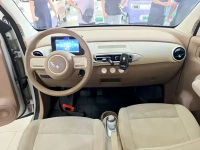 Wuling MINIEV