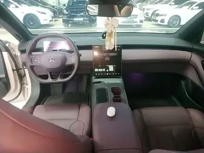 Nio ET5