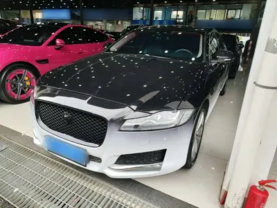 Jaguar XFL