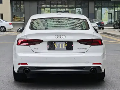 Audi A5 (Import)