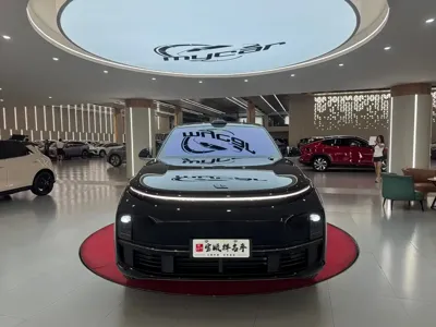 Li Auto Li L7