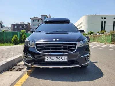 Kia Canival