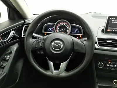 Mazda 3 Axela