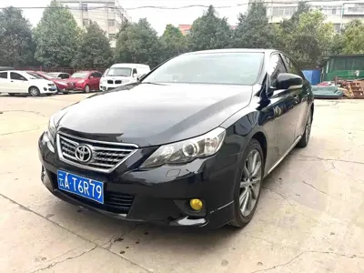 Toyota Reiz