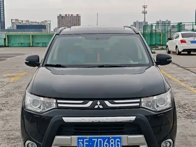 Mitsubishi Outlander (Import)