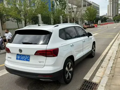 Volkswagen Tharu