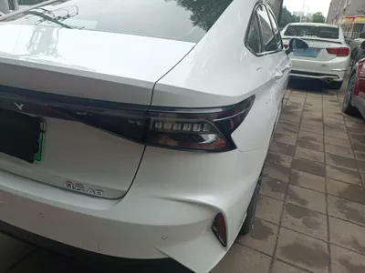 Chery Fengyun A8