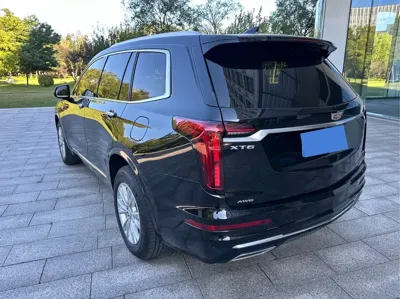 Cadillac XT6