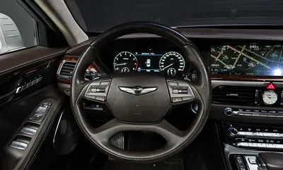 Genesis EQ900