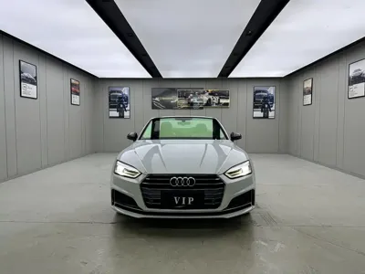Audi A5 (Import)