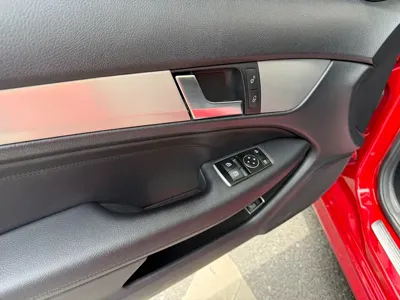 Mercedes-Benz C-Class (Import)