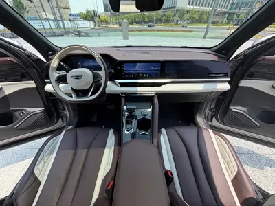Geely Xingyue L