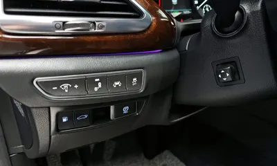 Genesis EQ900