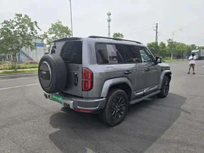 Fang Cheng Bao Leopard 5