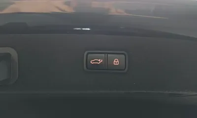 Genesis EQ900