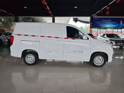 Dongfeng Fengon 380