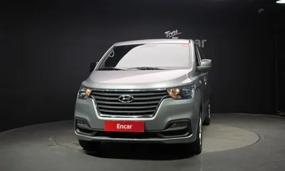 Hyundai Starex