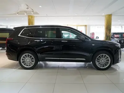 Cadillac XT6