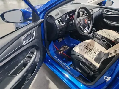 Roewe i5