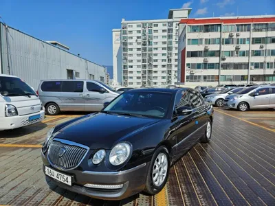 Kia Opirus