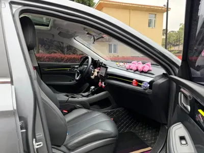 Roewe i5