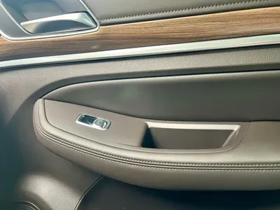 Roewe RX8