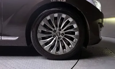 Genesis EQ900