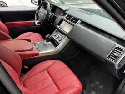 Land Rover Sport