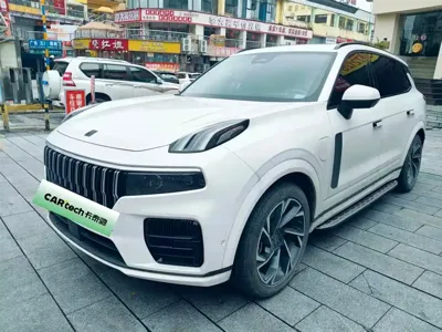 Lynk & Co 09 EM-P