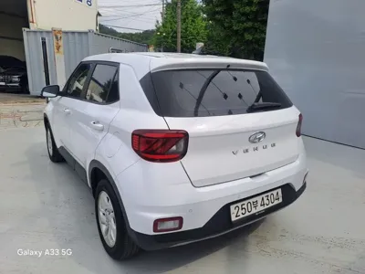 Hyundai Venue