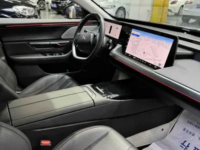 Xpeng P7