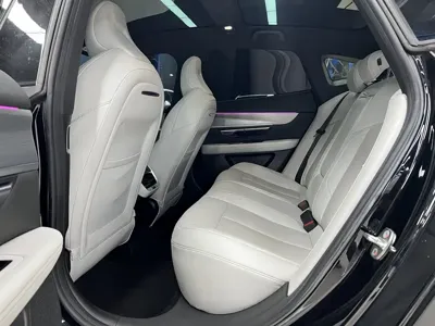 Xpeng P7