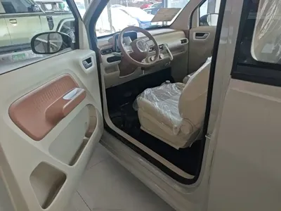 Wuling MINIEV
