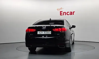 Hyundai Aslan