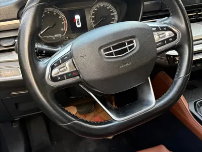 Geely Vision X6