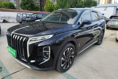 Hongqi HS7 PHEV
