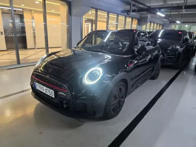 MINI Cooper Convertible