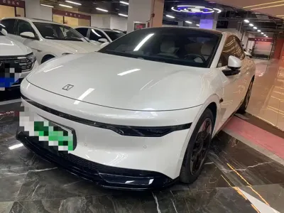 Zeekr 007