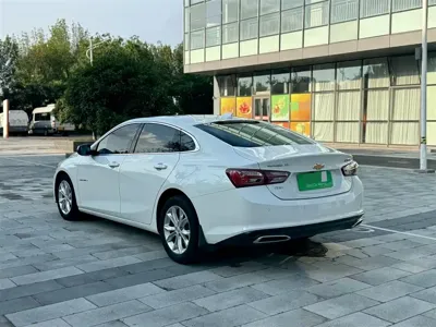 Chevrolet Malibu XL