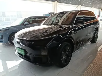Li Auto Li L8