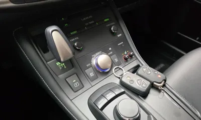 Lexus CT200h