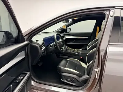 MG MG5 Scorpio