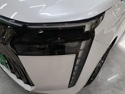 GAC Motor 传祺E8 PHEV