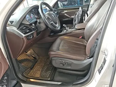 BMW X5 (Import)