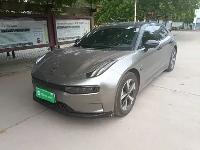 Zeekr 001