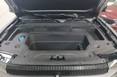 iCAR 03