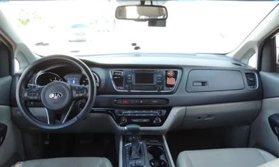 Kia Canival