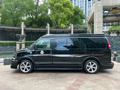 GMC Savana